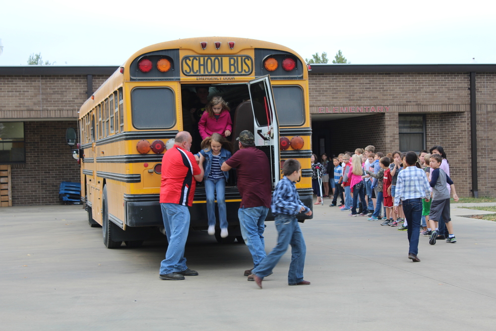 national-school-bus-safety-week-mena-school-district